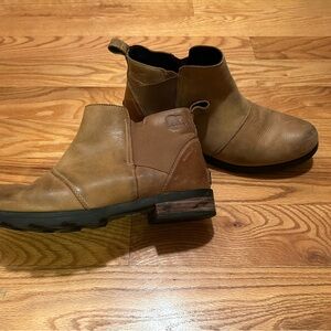 Sorel Women's Tan Ankle Boots